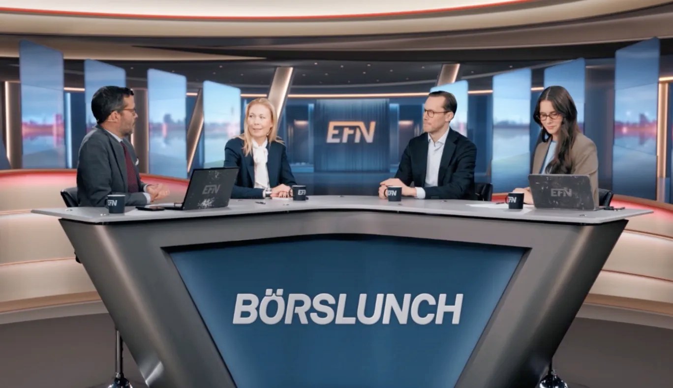 Anna Jacobsen i studio hos EFN